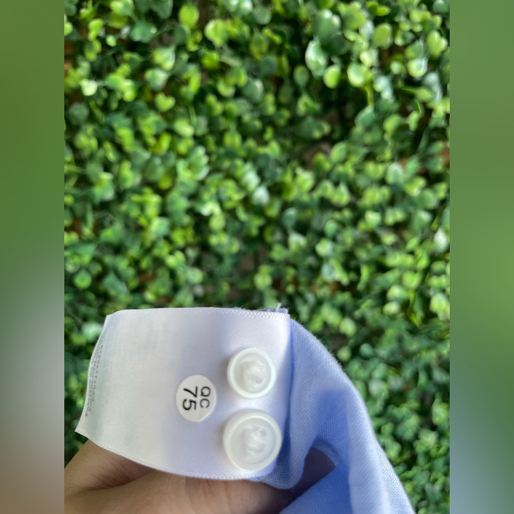 Everlane - The Silky Cotton Relaxed Shirt  - Long Sleeve, Lightweight- NWT - 14 - Picture 8 of 10